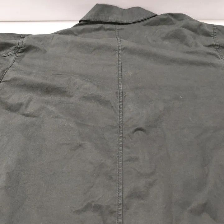 Stone Island Stone Island FW21 Multi-Pocket Jacket for Men Size US L / EU 52-54 / 3 - 6 Thumbnail