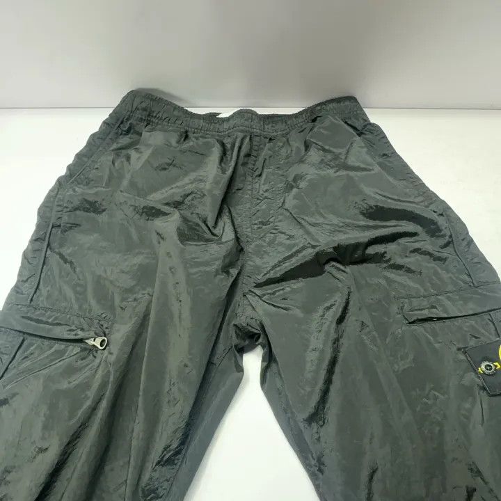 Stone Island Stone Island Black Nylon Meta Pants Size US 32 / EU 48 - 9 Thumbnail