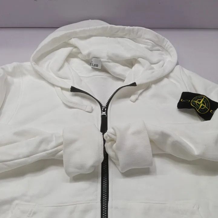 Stone Island Stone Island White Zip-Up Hoodie Size US M / EU 48-50 / 2 - 9 Thumbnail