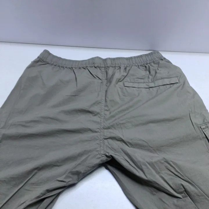 Stone Island Stone Island SS24 Relaxed Cargo Pants for Men Size US 32 / EU 48 - 13 Thumbnail