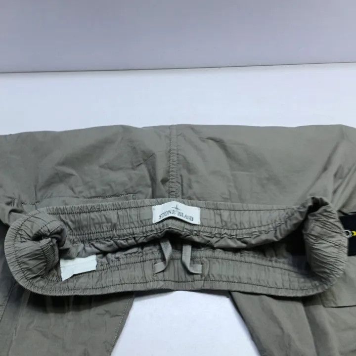 Stone Island Stone Island SS24 Relaxed Cargo Pants for Men Size US 32 / EU 48 - 9 Thumbnail