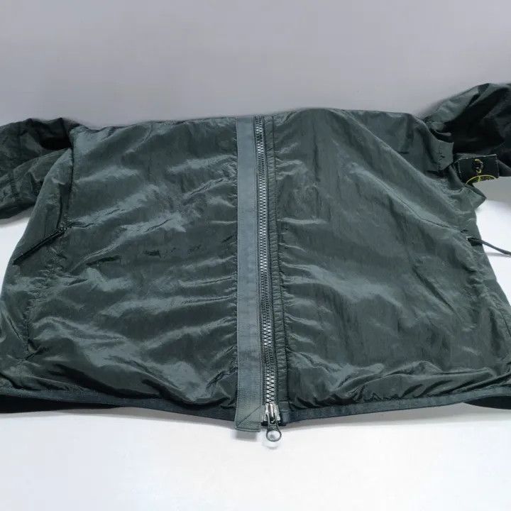 Stone Island Stone Island Black Metallic Nylon Jacket Size US L / EU 52-54 / 3 - 13 Thumbnail
