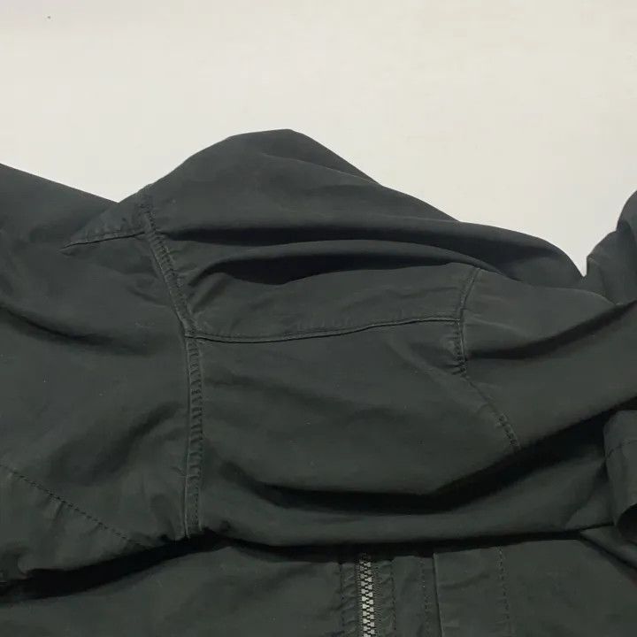 Stone Island Stone Island Lightweight Hooded Jacket for Men Size US XL / EU 56 / 4 - 12 Thumbnail