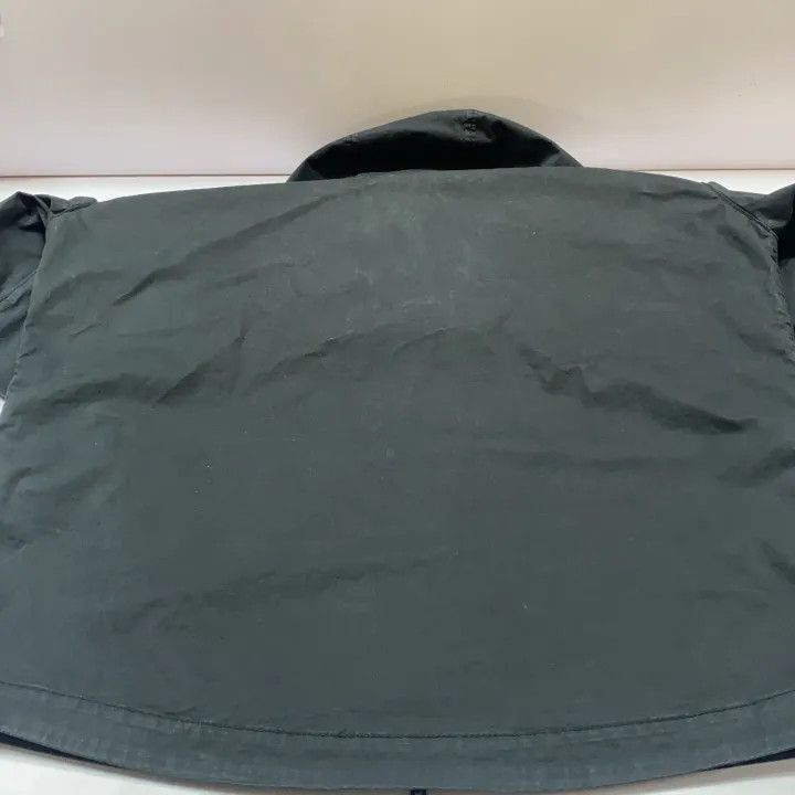 Stone Island Stone Island Lightweight Hooded Jacket for Men Size US XL / EU 56 / 4 - 21 Thumbnail