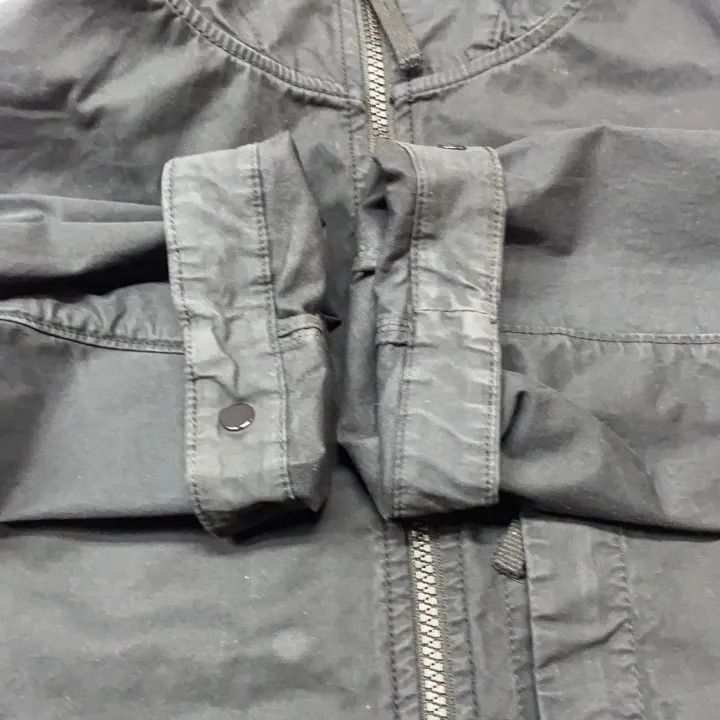 Stone Island Stone Island Lightweight Hooded Jacket for Men Size US XL / EU 56 / 4 - 13 Thumbnail