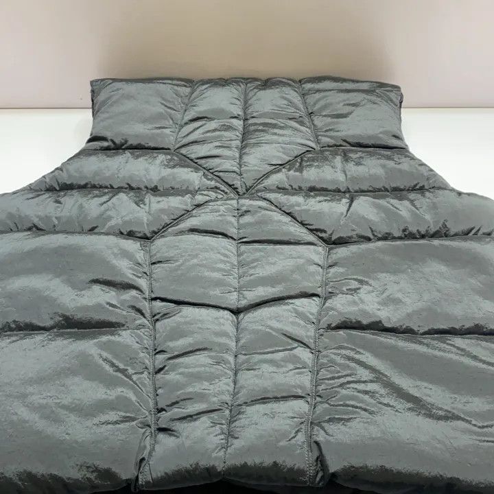 Stone Island Stone Island Quilted Nylon Vest for Men Size US M / EU 48-50 / 2 - 11 Thumbnail