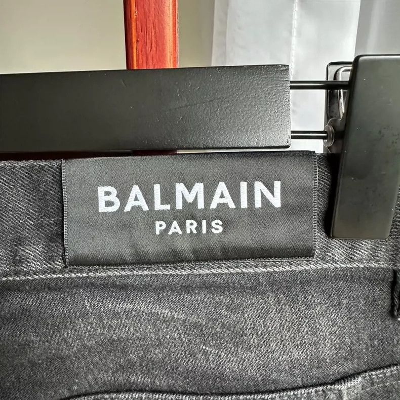 Balmain balmain black distressed denim jeans size 32-dmc Size US 32 / EU 48 - 6 Thumbnail