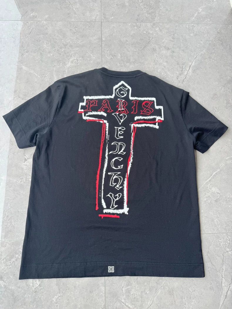 Givenchy givenchy black logo t-shirt size L-dmc Size US L / EU 52-54 / 3 - 3 Thumbnail