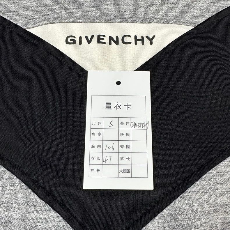 Givenchy givenchy gray hooded sweatshirt with black accents-dmc Size US S / EU 44-46 / 1 - 3 Thumbnail