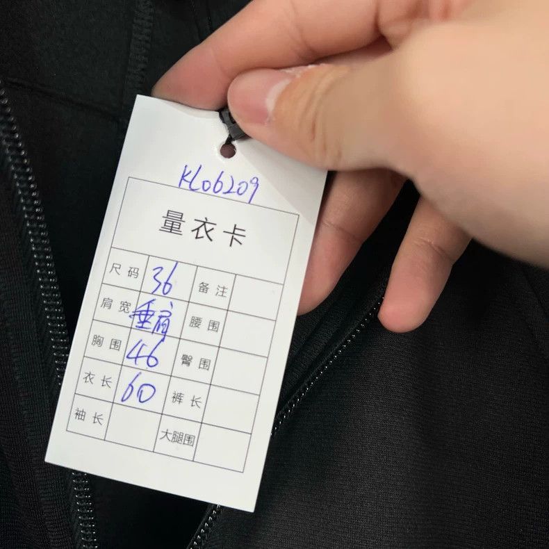 Givenchy givenchy black zip-up jacket size 36-dmc Size US S / EU 44-46 / 1 - 7 Thumbnail