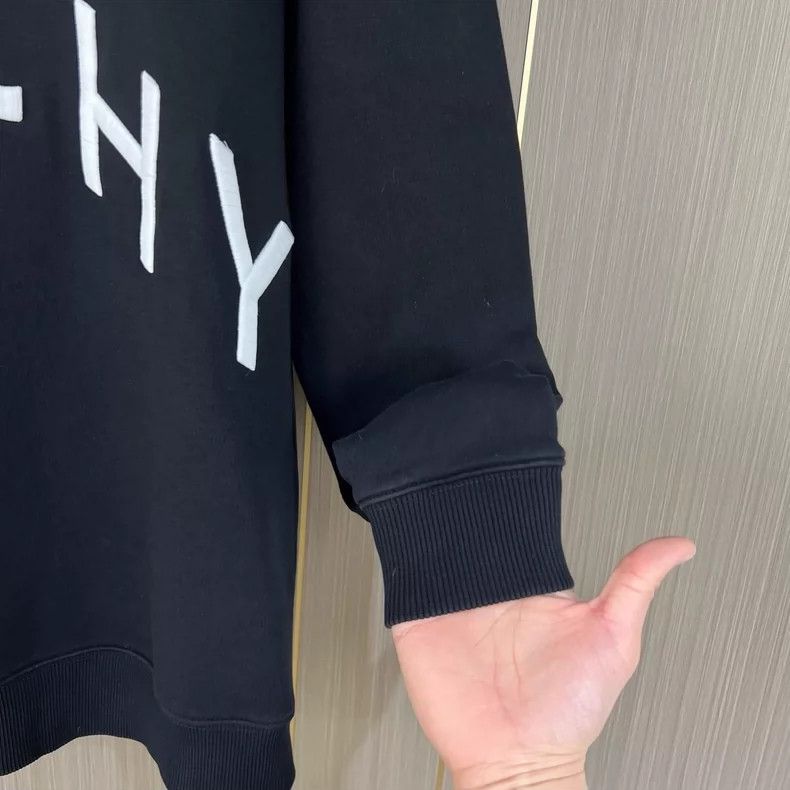 Givenchy givenchy black logo sweatshirt in size xs-dmc Size US XS / EU 42 / 0 - 4 Thumbnail