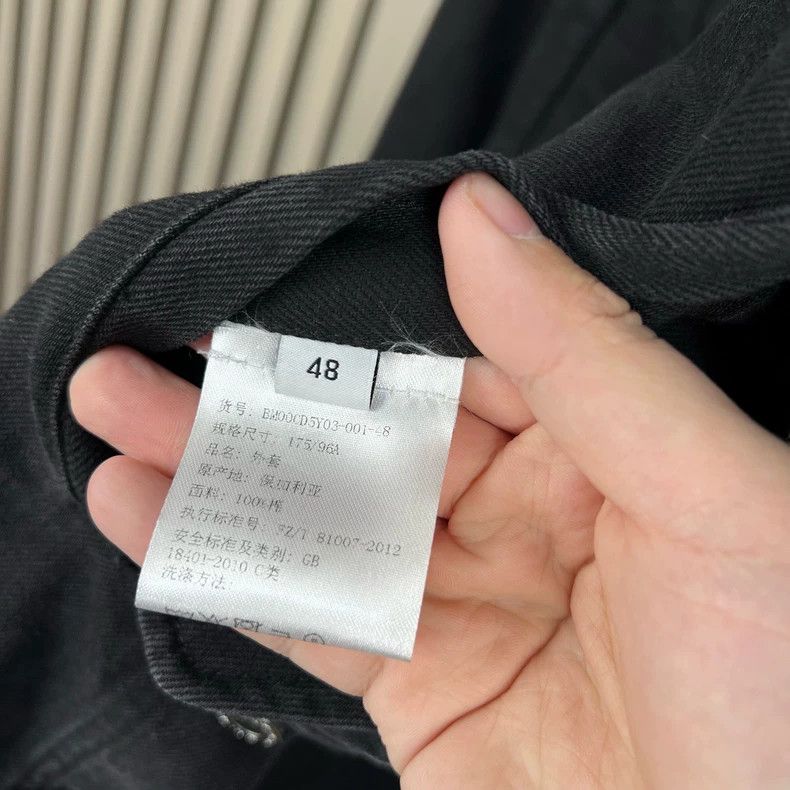 Givenchy givenchy black denim fishtail coat size 48-dmc Size US L / EU 52-54 / 3 - 6 Thumbnail