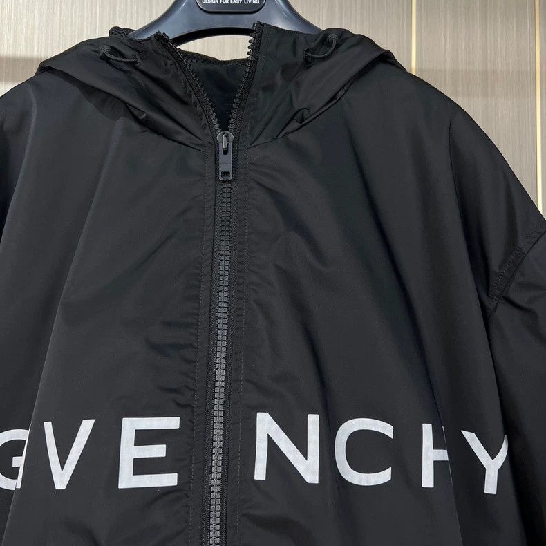Givenchy Givenchy Black Print Zipper Windbreaker Jacket-dmc Size US L / EU 52-54 / 3 - 3 Thumbnail