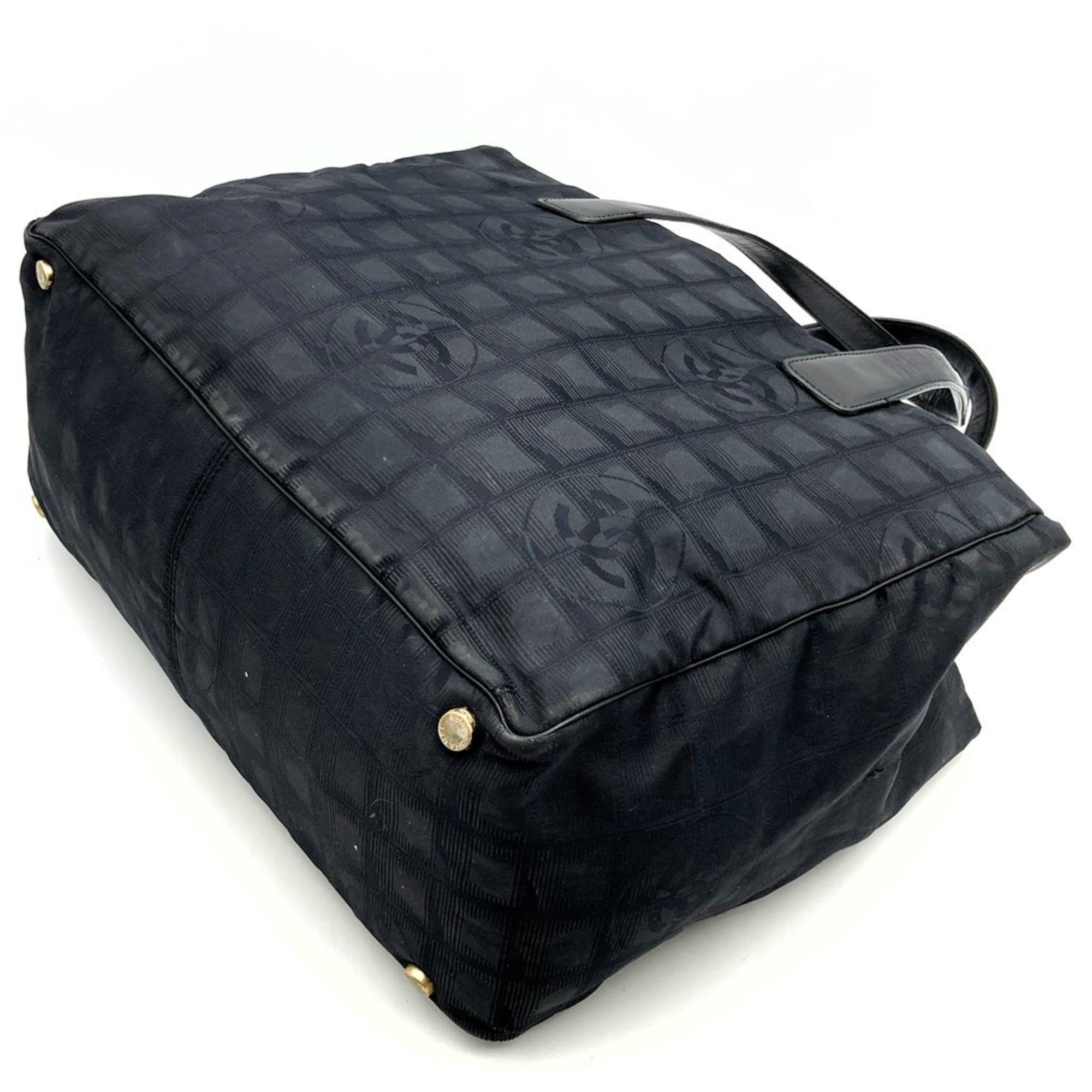 Chanel Chanel Travel line tote Size ONE SIZE - 4 Thumbnail