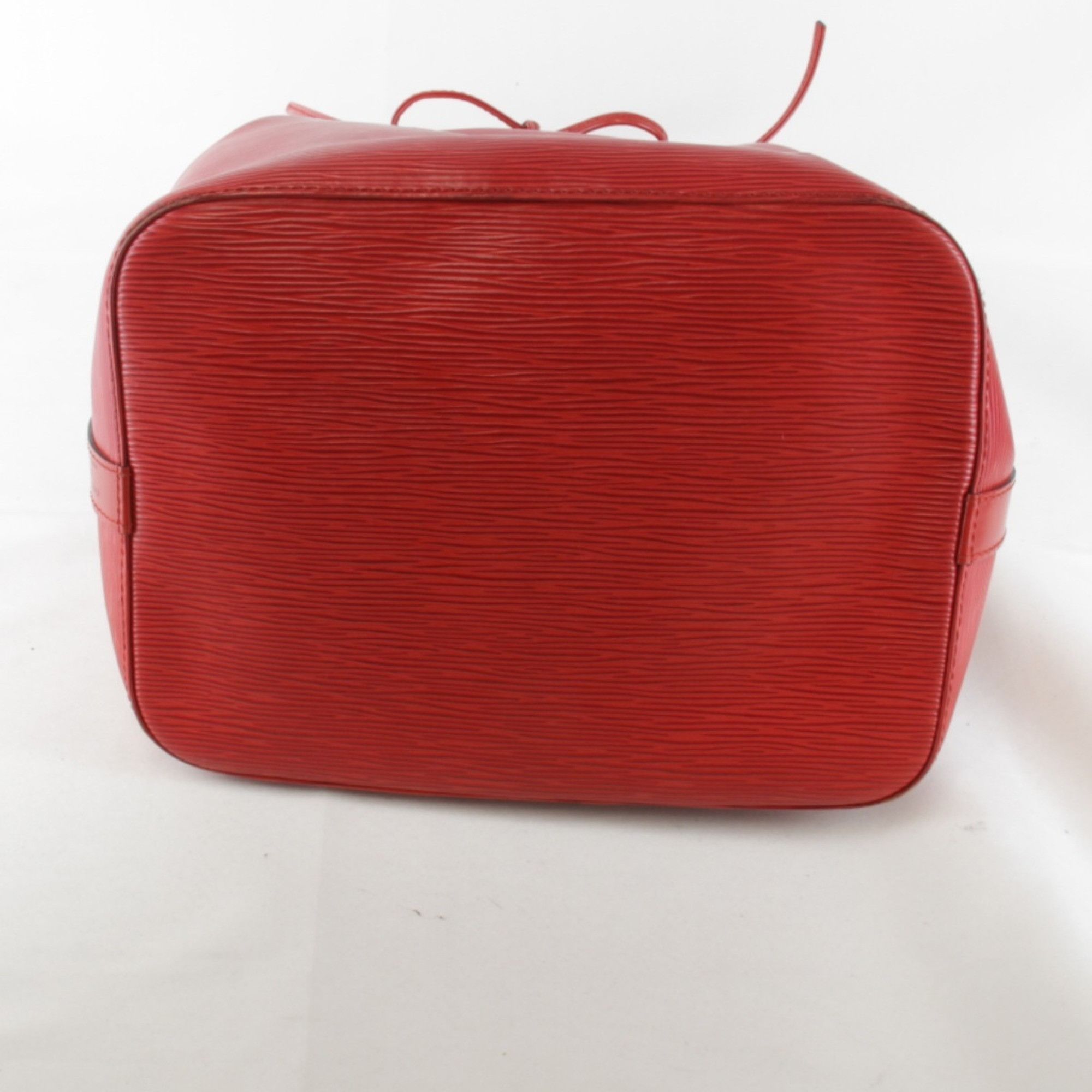Louis Vuitton Louis Vuitton Petit Noé shoulder Size ONE SIZE - 5 Thumbnail