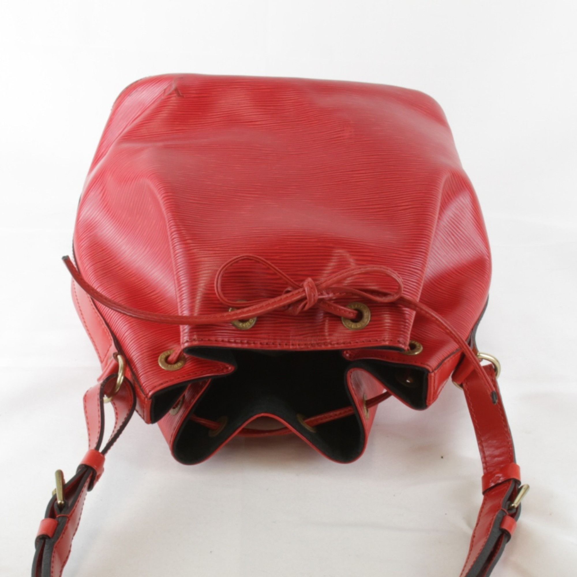 Louis Vuitton Louis Vuitton Petit Noé shoulder Size ONE SIZE - 8 Thumbnail