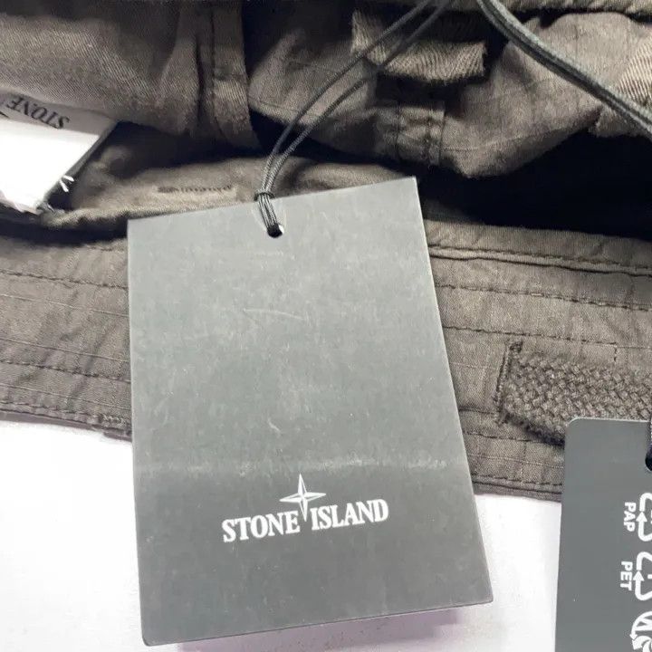 Stone Island Stone Island Casual Pocket Logo Shorts Size US 32 / EU 48 - 7 Thumbnail