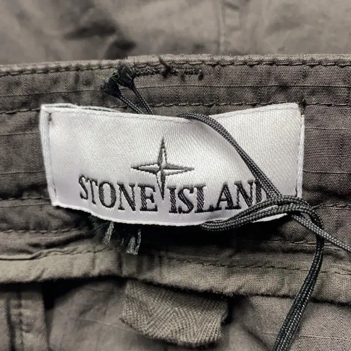 Stone Island Stone Island Casual Pocket Logo Shorts Size US 32 / EU 48 - 6 Thumbnail