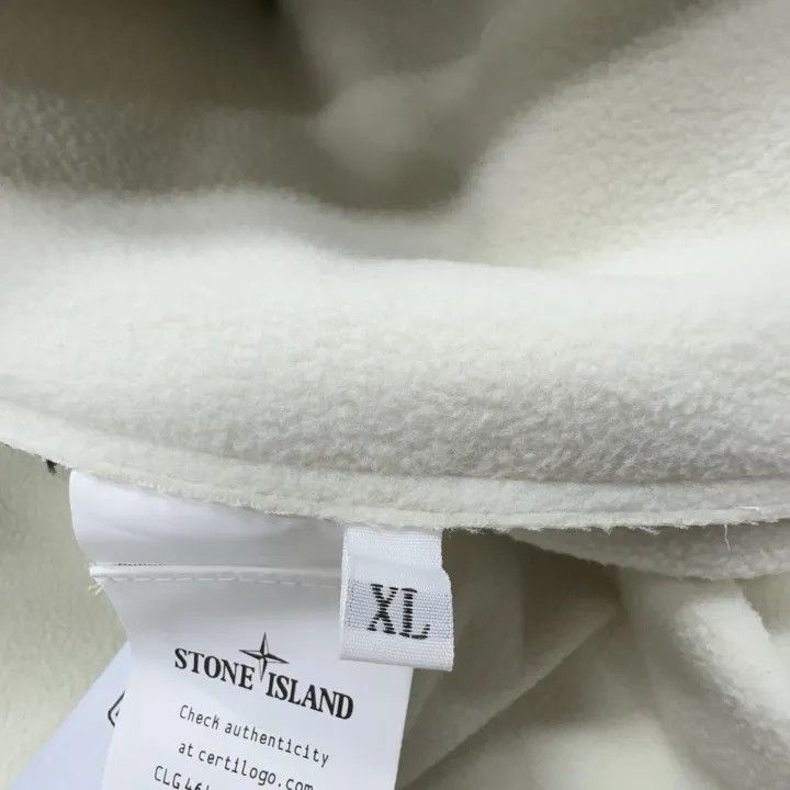 Stone Island Stone Island Windproof Waterproof Jacket for Men Size US XL / EU 56 / 4 - 5 Thumbnail