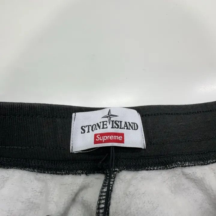 Stone Island Supreme x Stone Island Stripe Sweatpant Size US 26 / EU 42 - 6 Thumbnail