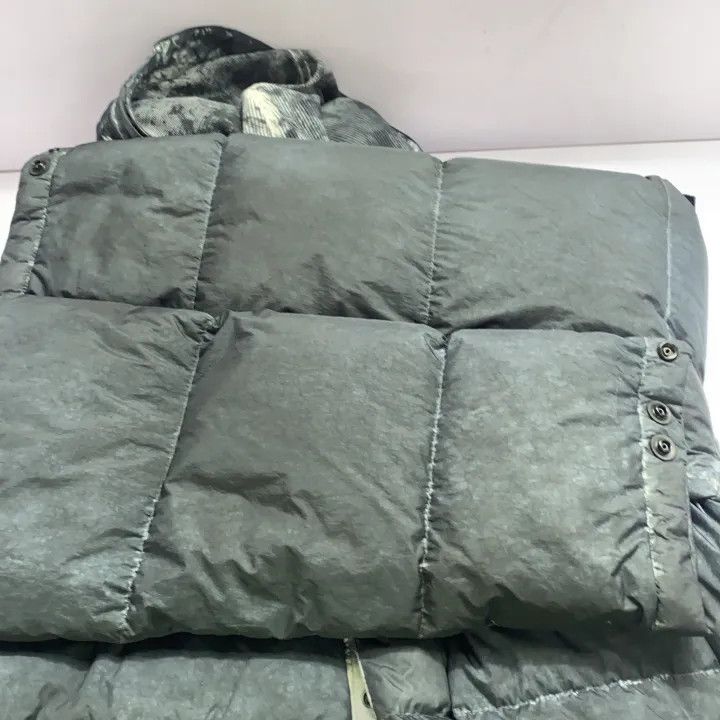 Stone Island Supreme x Stone Island Hooded Puffer Jacket Size US M / EU 48-50 / 2 - 11 Thumbnail