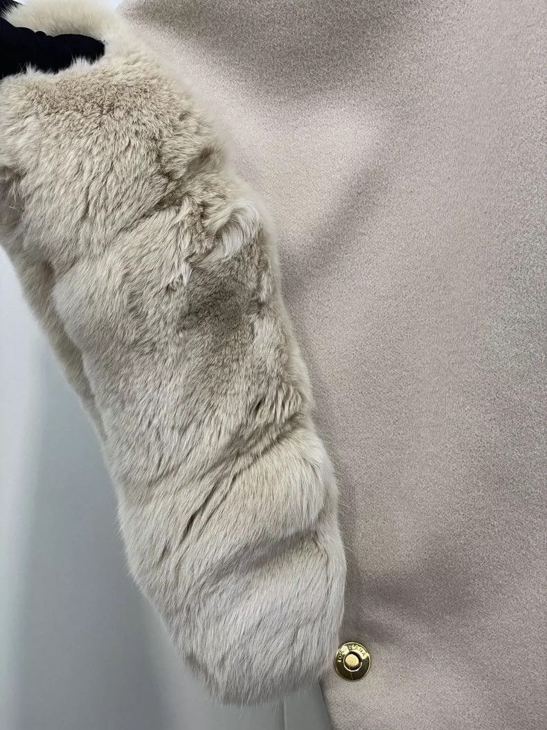 Loro Piana Loro Piana Classic Caped Coat in Beige-dmc Size US M / EU 48-50 / 2 - 3 Thumbnail