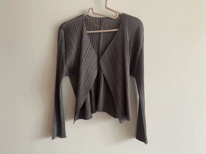 Issey Miyake issey miyake gray long sleeve top-dmc Size US L / EU 52-54 / 3 - 2 Thumbnail