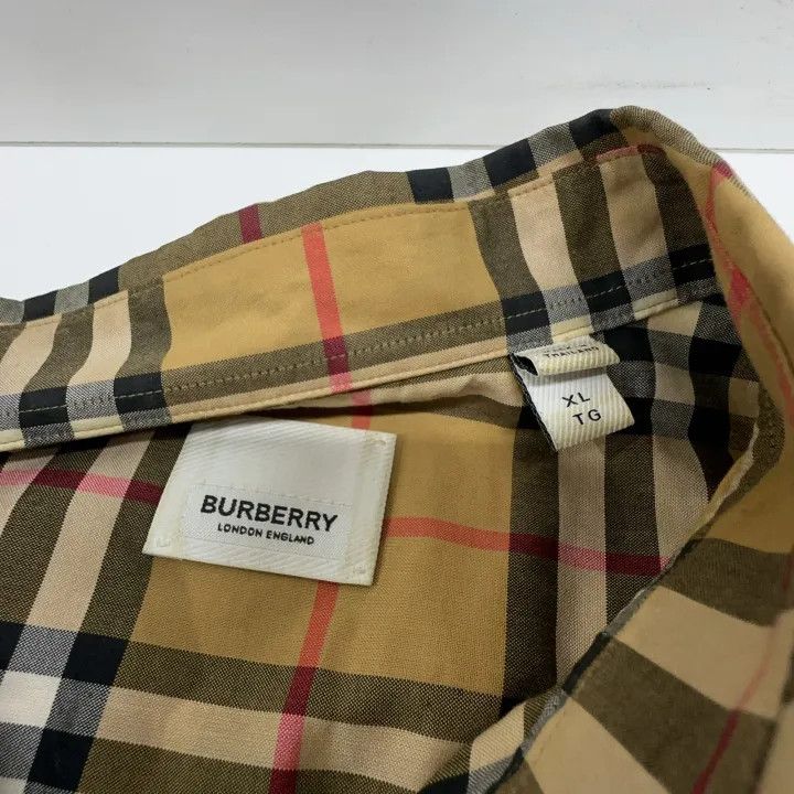 Burberry Burberry Vintage Plaid Button-Up Shirt Size US XL / EU 56 / 4 - 5 Thumbnail