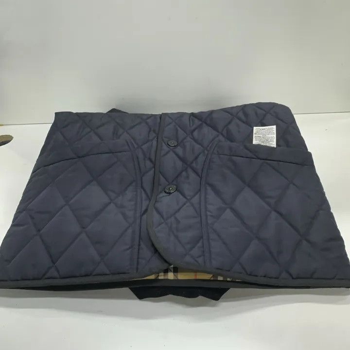 Burberry Burberry Quilted Nylon Barn Jacket for Men Size US M / EU 48-50 / 2 - 10 Thumbnail