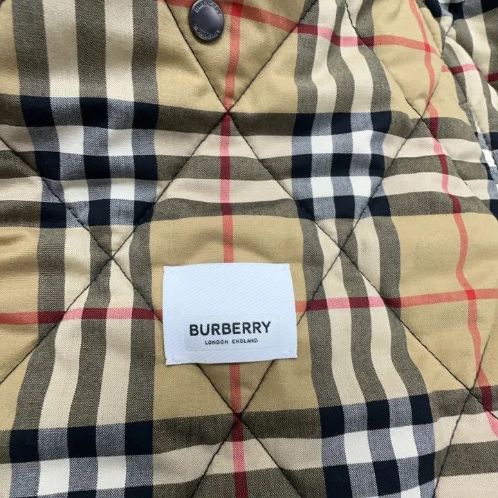 Burberry Burberry Quilted Nylon Barn Jacket for Men Size US M / EU 48-50 / 2 - 5 Thumbnail