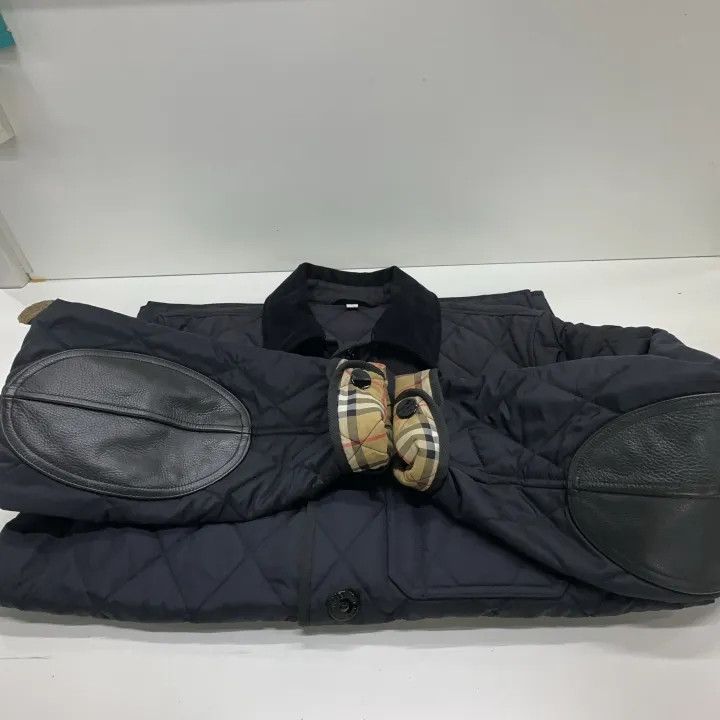 Burberry Burberry Quilted Nylon Barn Jacket for Men Size US M / EU 48-50 / 2 - 9 Thumbnail