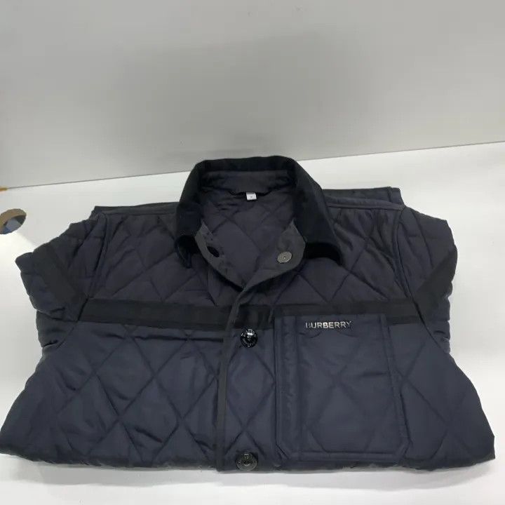 Burberry Burberry Quilted Nylon Barn Jacket for Men Size US M / EU 48-50 / 2 - 8 Thumbnail