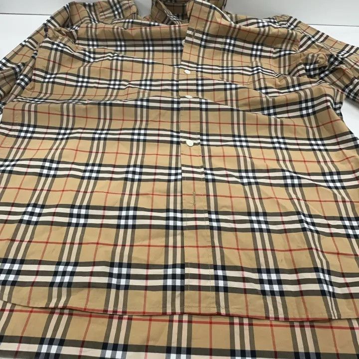 Burberry Burberry Striped Long Sleeve Button-Up Shirt Size US L / EU 52-54 / 3 - 7 Thumbnail