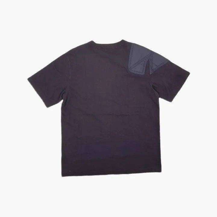 Burberry Burberry Color Blocked Round Neck Short Sleeve Tee Size US L / EU 52-54 / 3 - 3 Thumbnail