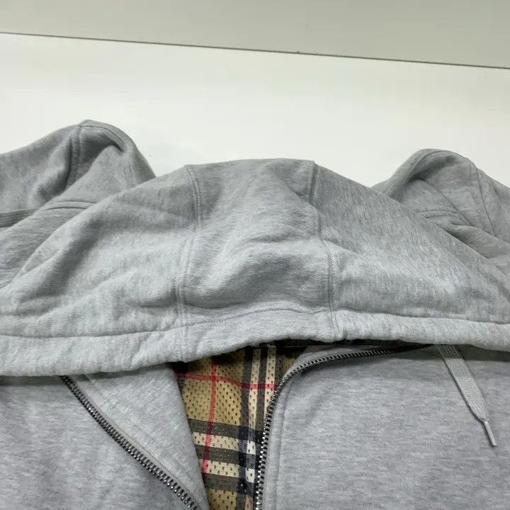 Burberry Burberry Gray Logo Hoodie for Casual Wear Size US M / EU 48-50 / 2 - 6 Thumbnail