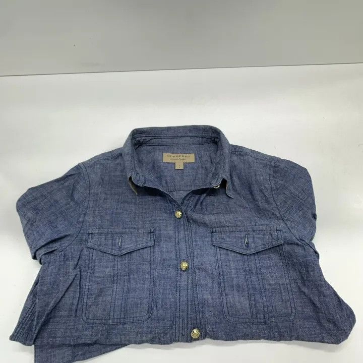 Burberry Burberry Casual Fashion Solid Button-Up Shirt Size US S / EU 44-46 / 1 - 8 Thumbnail
