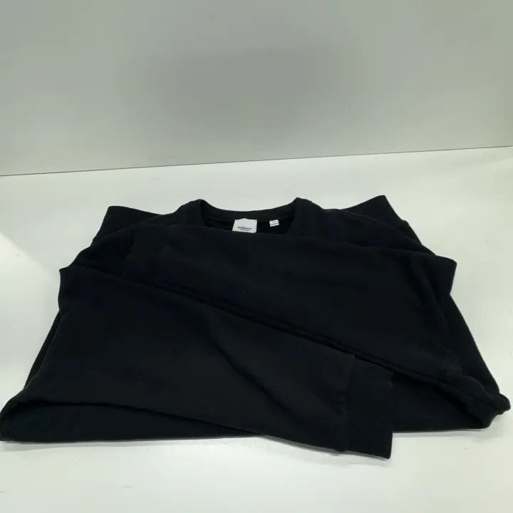 Burberry Burberry Black Logo Print Long Sleeve Sweatshirt Size US XL / EU 56 / 4 - 10 Thumbnail