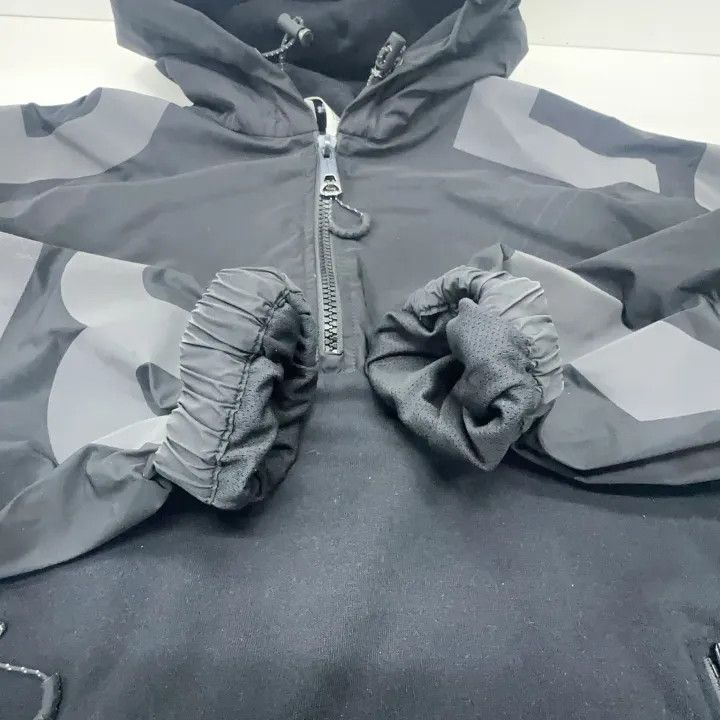Burberry Burberry Black Logo Print Hooded Jacket Size US M / EU 48-50 / 2 - 11 Thumbnail