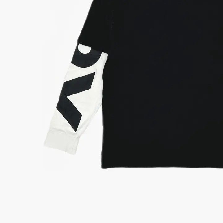 Burberry Burberry Black Long Sleeve Logo T-Shirt Size US L / EU 52-54 / 3 - 5 Thumbnail