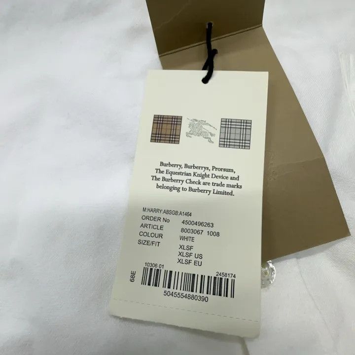 Burberry Burberry White Long Sleeve Button-Up Shirt Size US XL / EU 56 / 4 - 5 Thumbnail