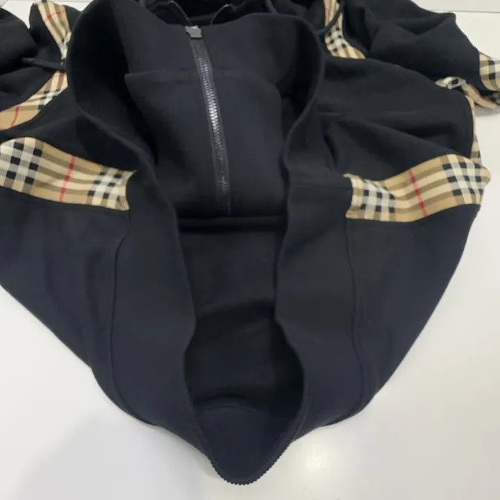 Burberry Burberry Vintage Hooded Sweatshirt for Men Size US L / EU 52-54 / 3 - 7 Thumbnail