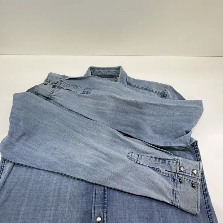 Burberry Burberry Casual Stylish Solid Color Button-Up Shirt Size US M / EU 48-50 / 2 - 7 Thumbnail