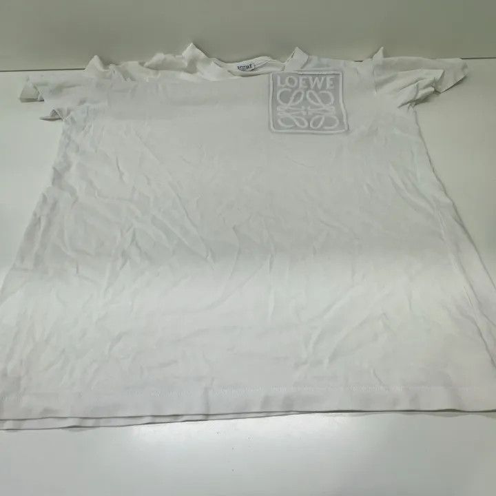 Loewe Loewe Embossed Logo Short Sleeve T-Shirt Size US XS / EU 42 / 0 - 11 Thumbnail