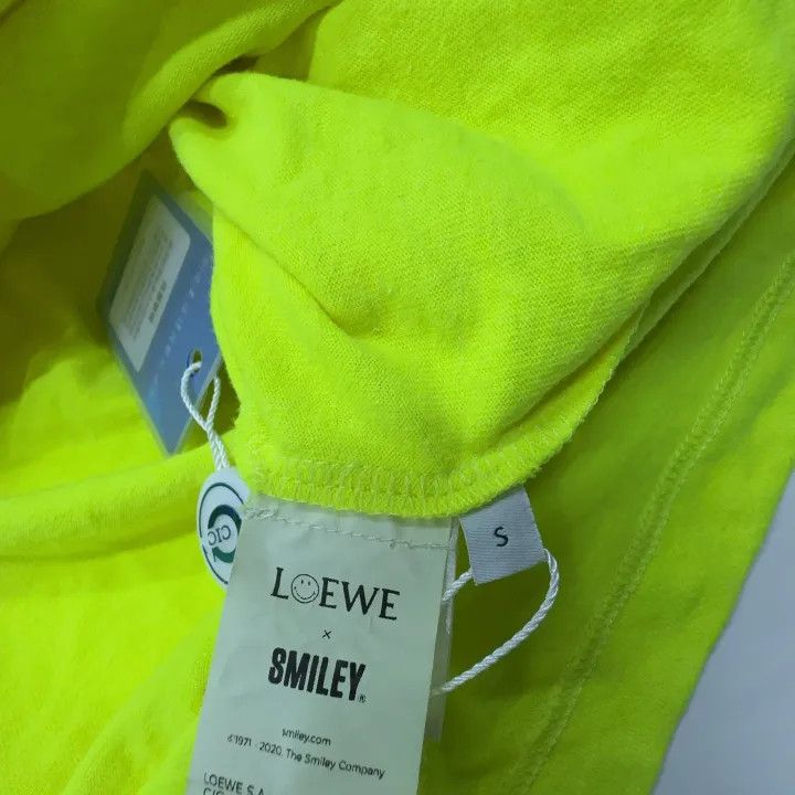 Loewe Loewe Smiley Graphic T-Shirt in Fluorescent Yellow Size US S / EU 44-46 / 1 - 4 Thumbnail