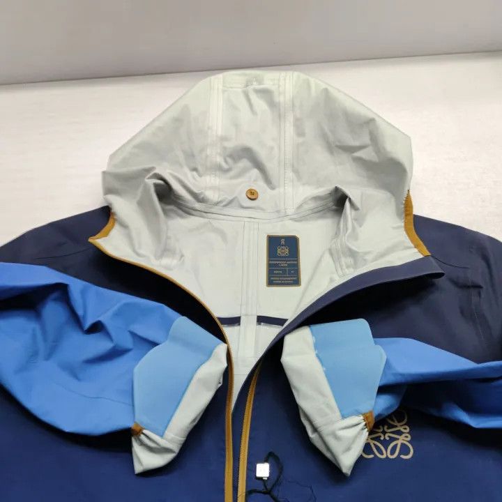 Loewe Loewe Hooded Half-Zip Casual Sweatshirt Size US M / EU 48-50 / 2 - 10 Thumbnail