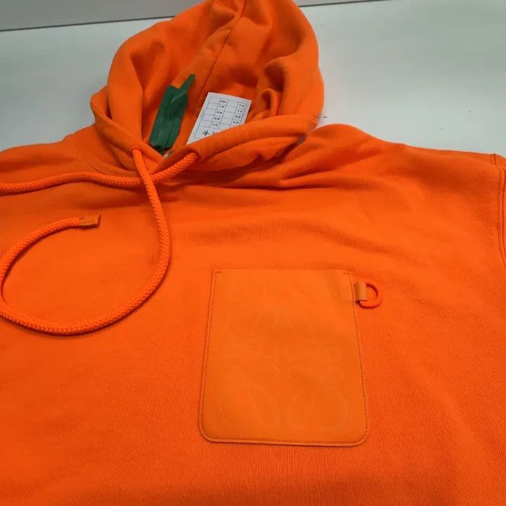 Loewe Loewe SS22 Orange Logo Hoodie for Men Size US S / EU 44-46 / 1 - 8 Thumbnail