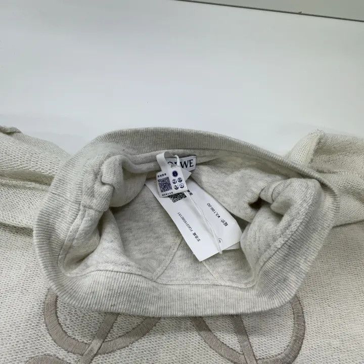 Loewe Loewe Gray Logo Embroidered Long Sleeve Sweatshirt Size US M / EU 48-50 / 2 - 8 Thumbnail
