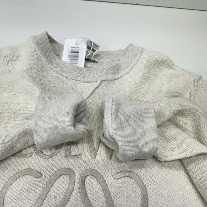 Loewe Loewe Gray Logo Embroidered Long Sleeve Sweatshirt Size US M / EU 48-50 / 2 - 10 Thumbnail