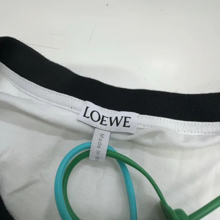 Loewe Loewe White Short Sleeve T-Shirt for Men Size US XL / EU 56 / 4 - 2 Thumbnail