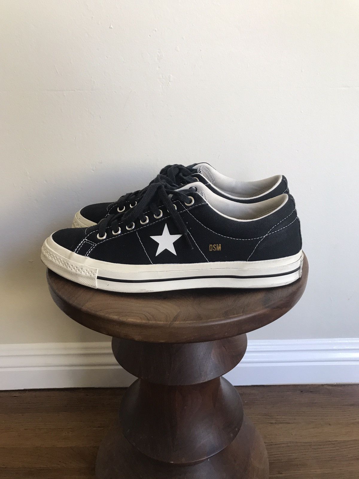 Converse dsm store one star